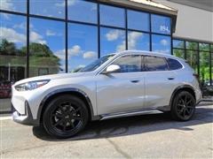 2024 BMW X1 