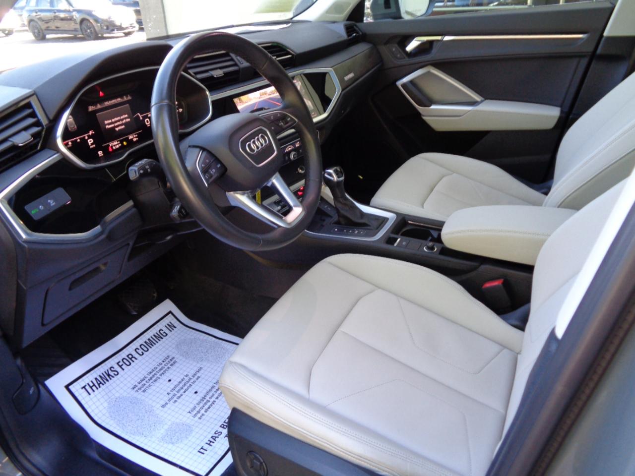 Audi Q3 S line Premium Plus 45 TFSI quattro 2023