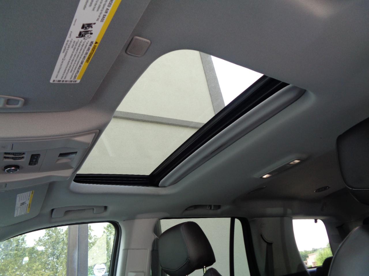 Cadillac Escalade 4WD 4dr Luxury 2019