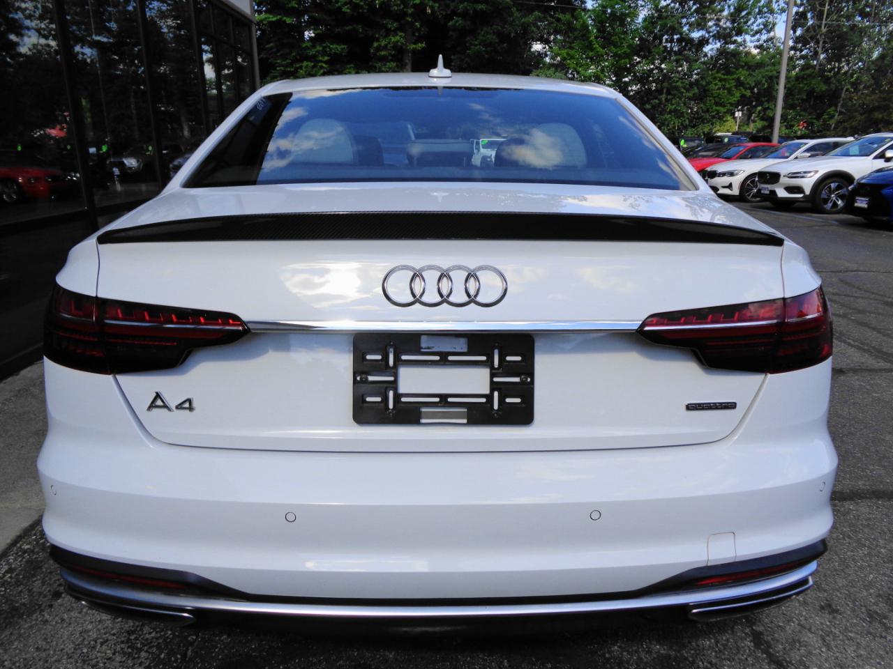 Audi A4 Sedan Premium Plus 45 TFSI quattro 2020
