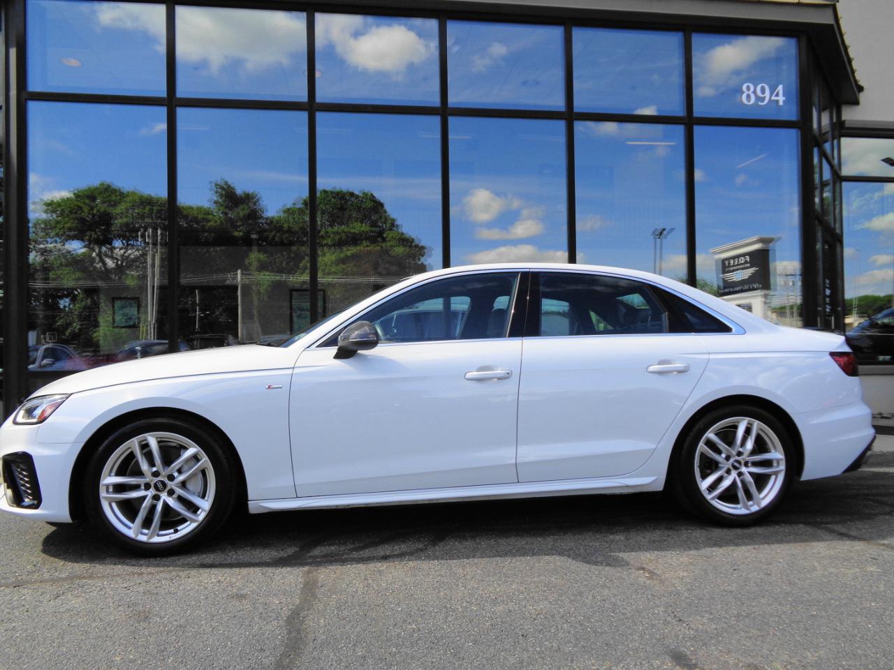 Audi A4 Sedan Premium Plus 45 TFSI quattro 2020
