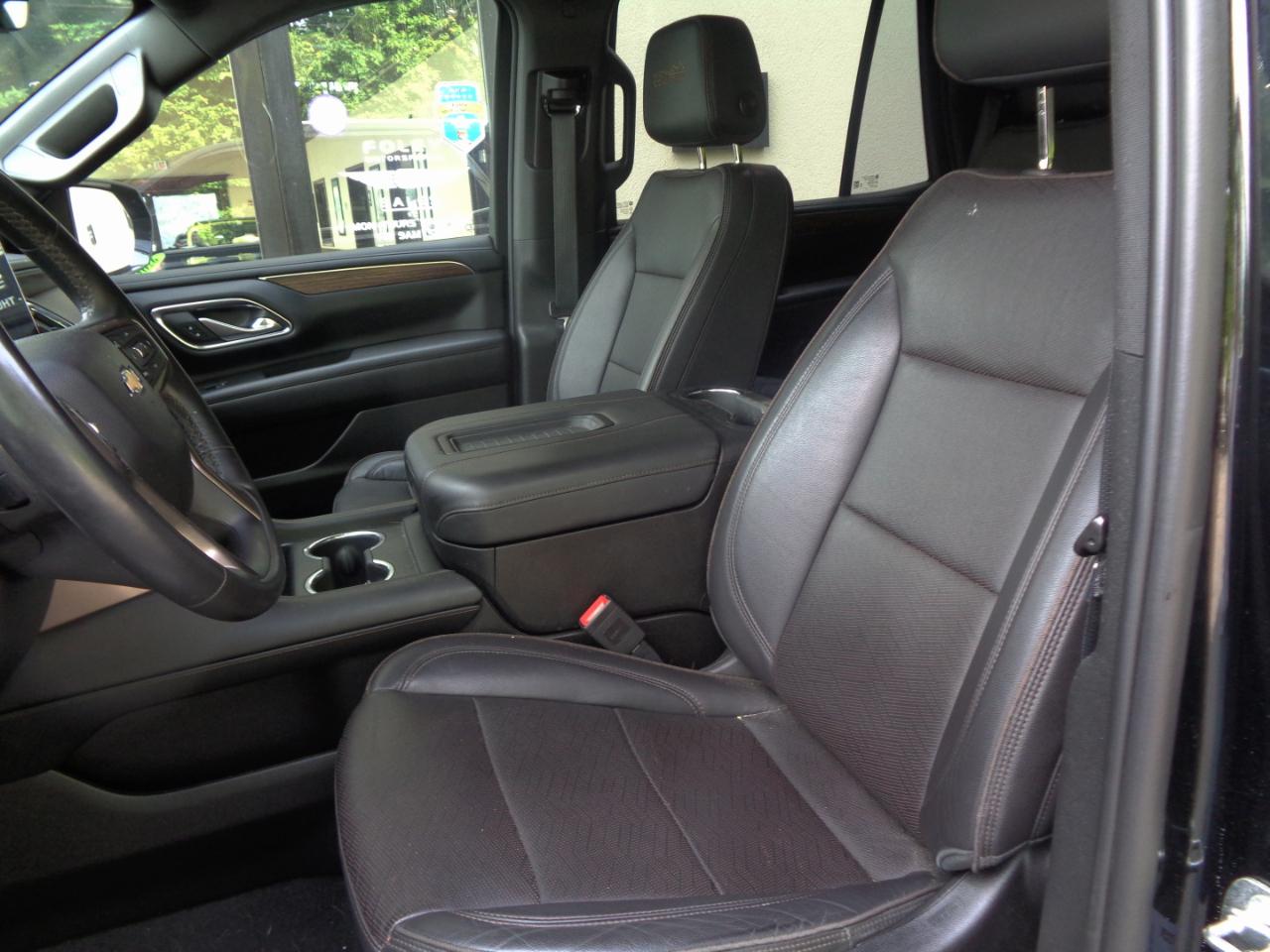 Chevrolet Tahoe 4WD 4dr High Country 2023