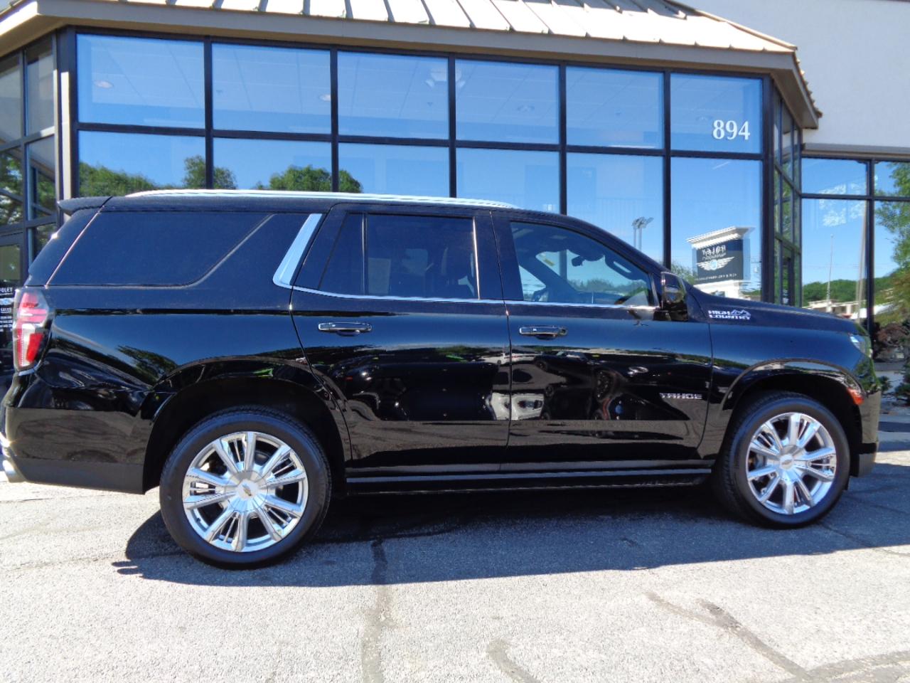 Chevrolet Tahoe 4WD 4dr High Country 2023