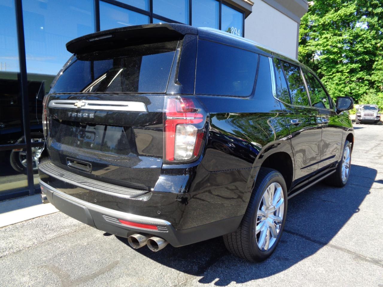 Chevrolet Tahoe 4WD 4dr High Country 2023
