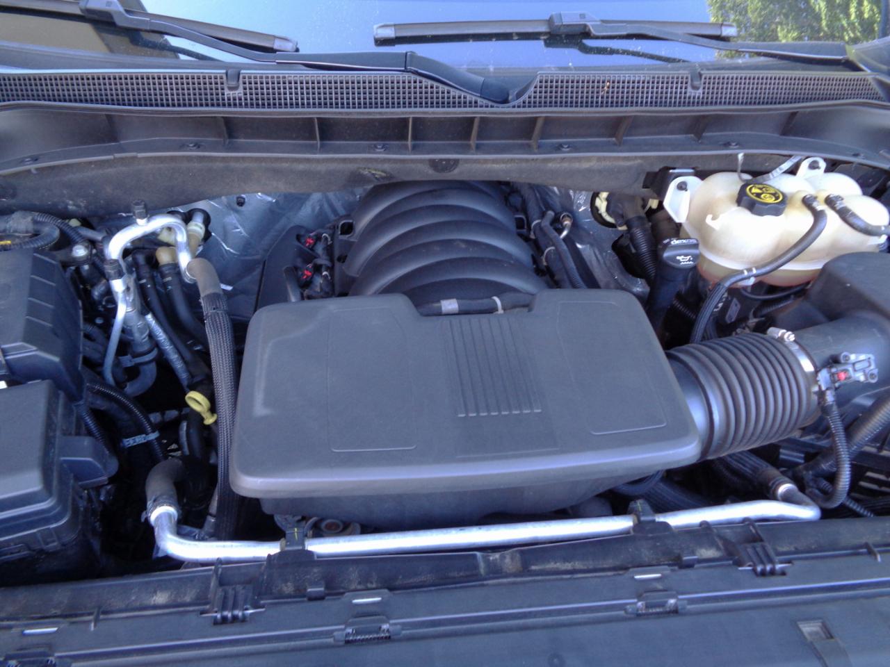 Chevrolet Tahoe 4WD 4dr High Country 2023