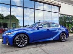 2021 Lexus IS 