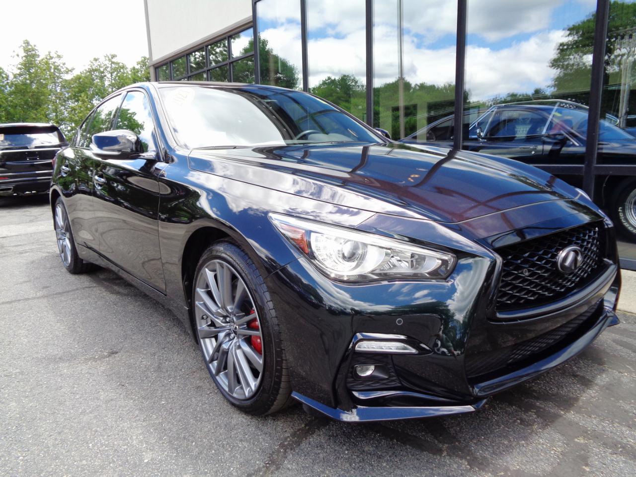 Infiniti Q50 Red Sport 400 AWD 2023