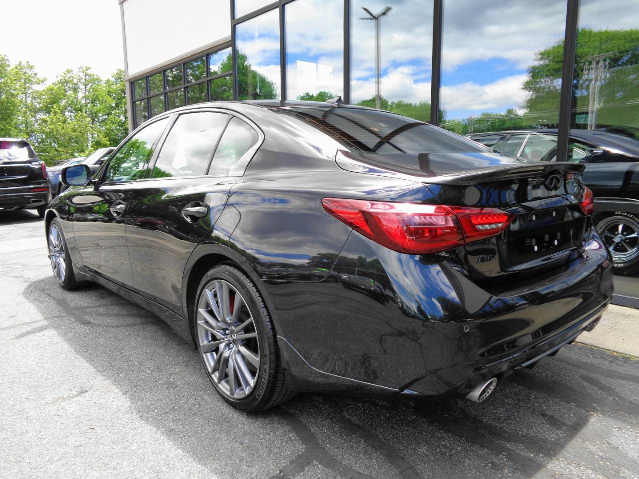 Infiniti Q50 Red Sport 400 AWD 2023