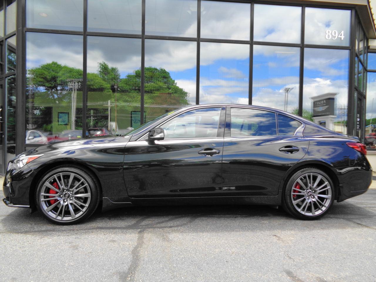 Infiniti Q50 Red Sport 400 AWD 2023
