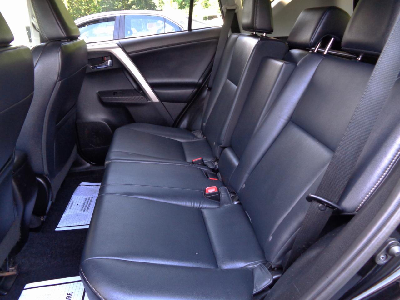 Toyota RAV4 AWD 4dr Limited (Natl) 2015