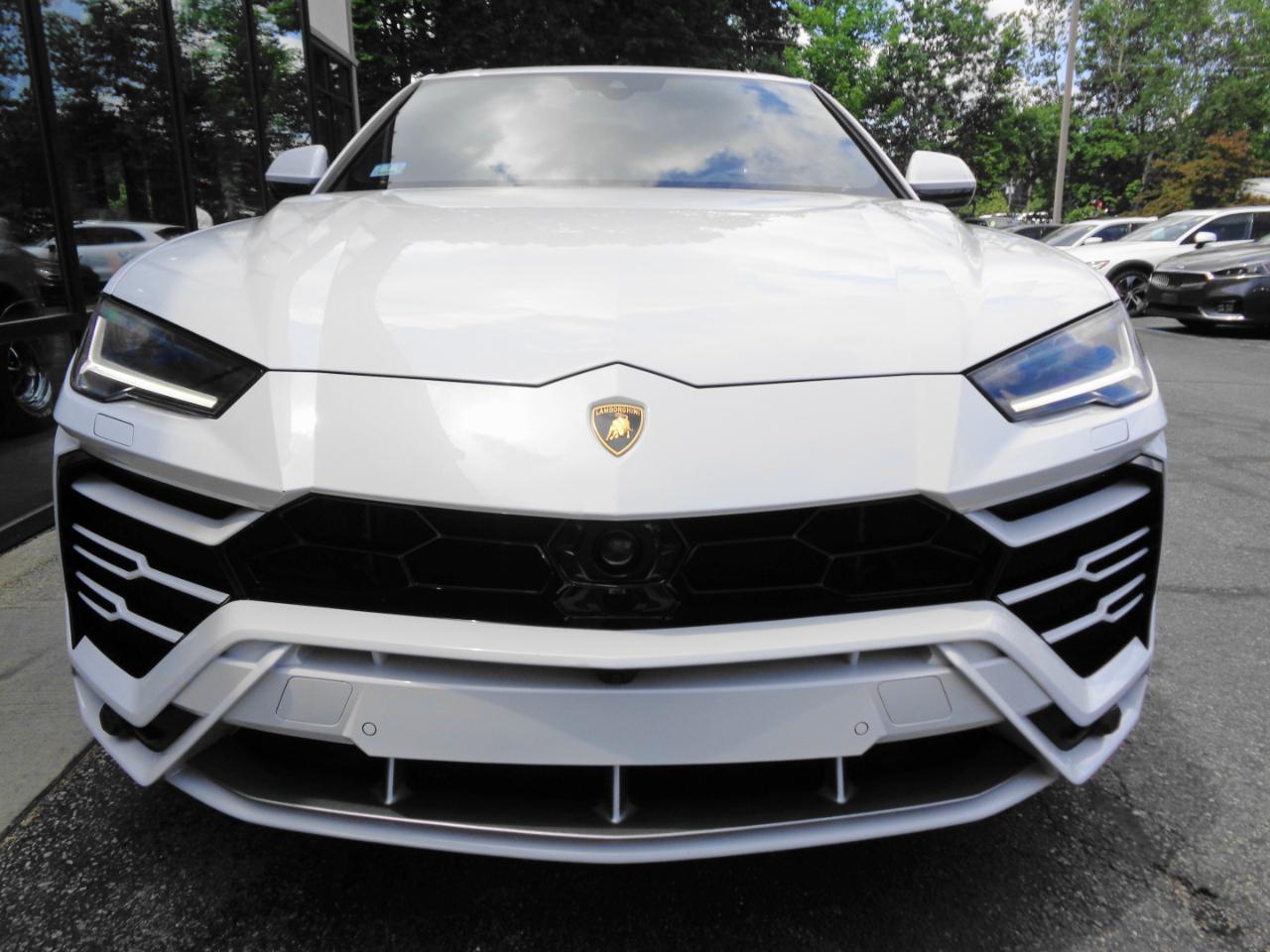 Lamborghini Urus AWD 2020