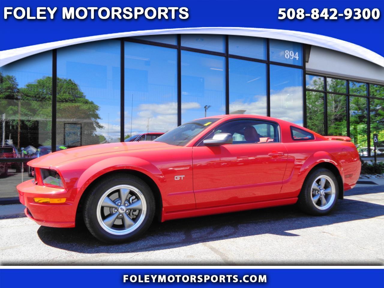 Ford Mustang 2dr Cpe GT Deluxe 2006
