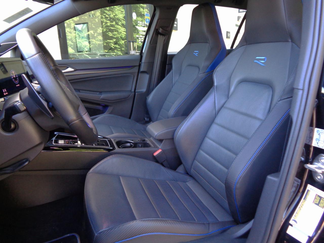 Volkswagen Golf R 2.0T DSG 2024