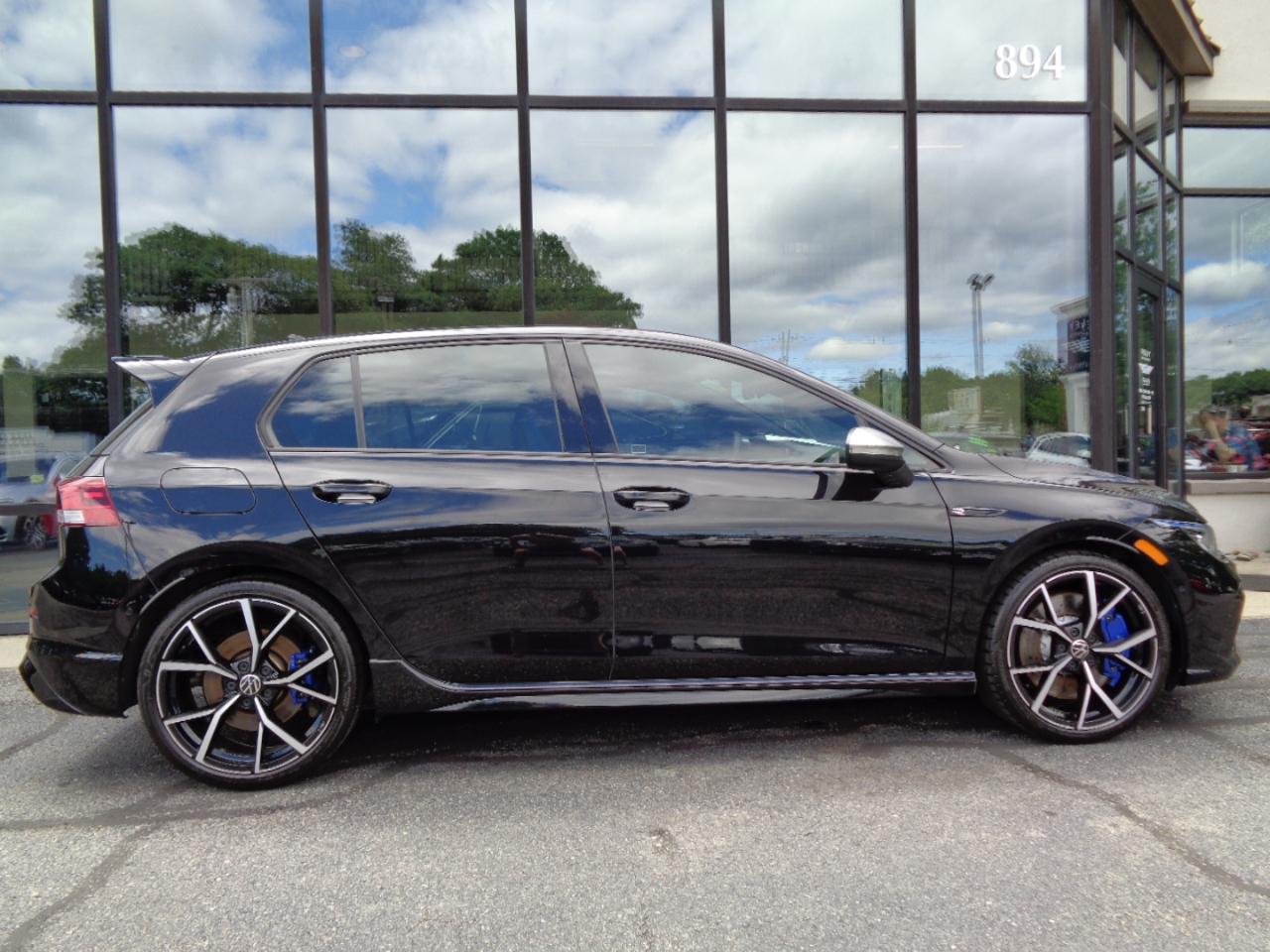 Volkswagen Golf R 2.0T DSG 2024