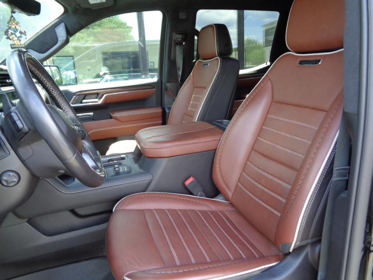 GMC Sierra 1500 4WD Crew Cab 147" Denali Ultimate 2024