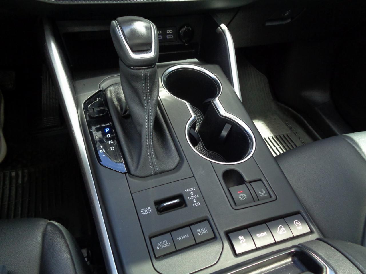 Toyota Highlander XLE AWD (Natl) 2022