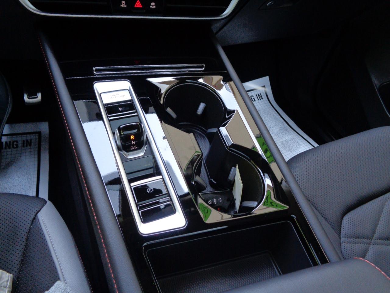 Volkswagen Atlas 2.0T Peak Edition 4MOTION 2025