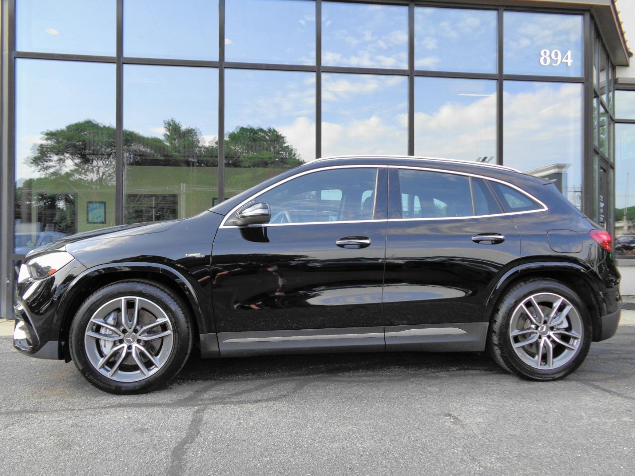 Mercedes-Benz GLA AMG GLA 35 4MATIC SUV 2025