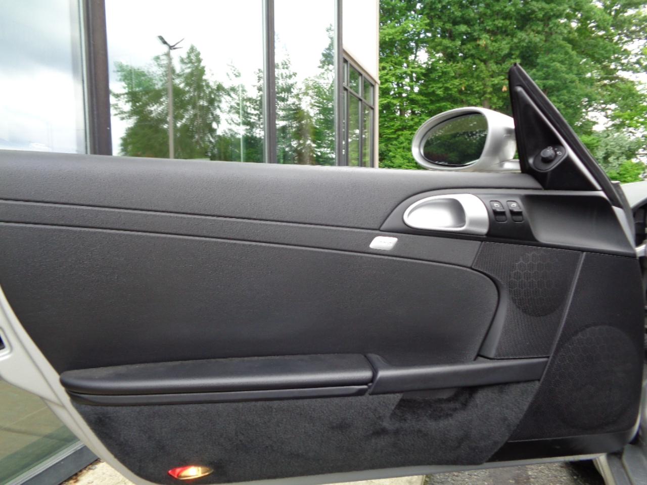 Porsche Boxster 2dr Roadster 2008