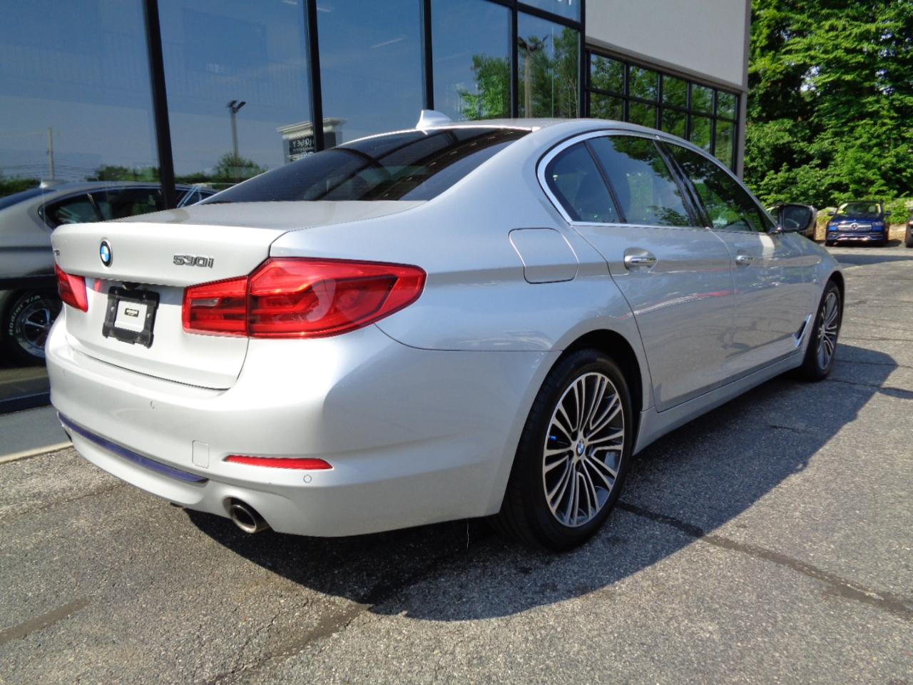 BMW 5 Series 530i xDrive Sedan 2018