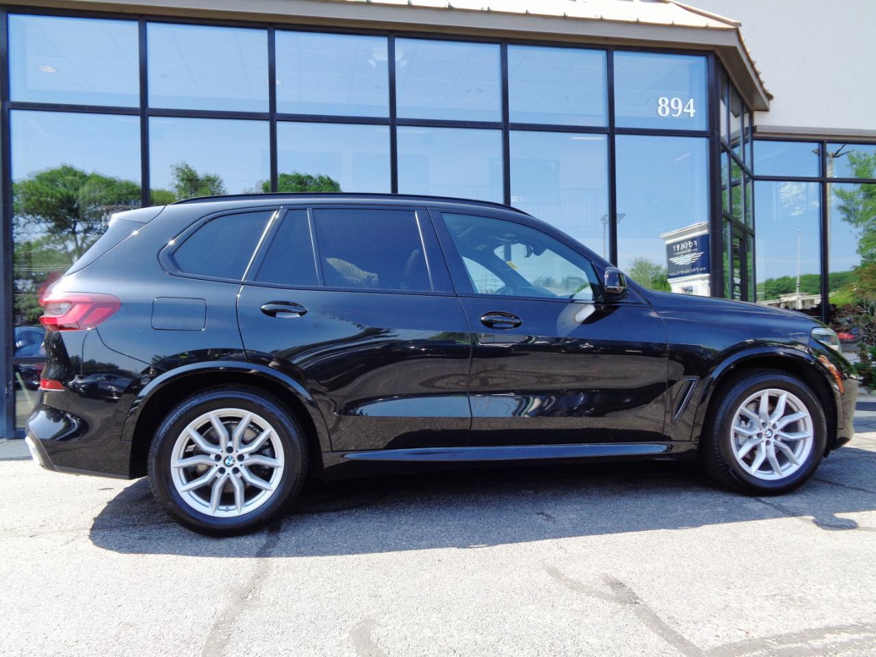 BMW X5 xDrive40i Sports Activity Vehicle 2022