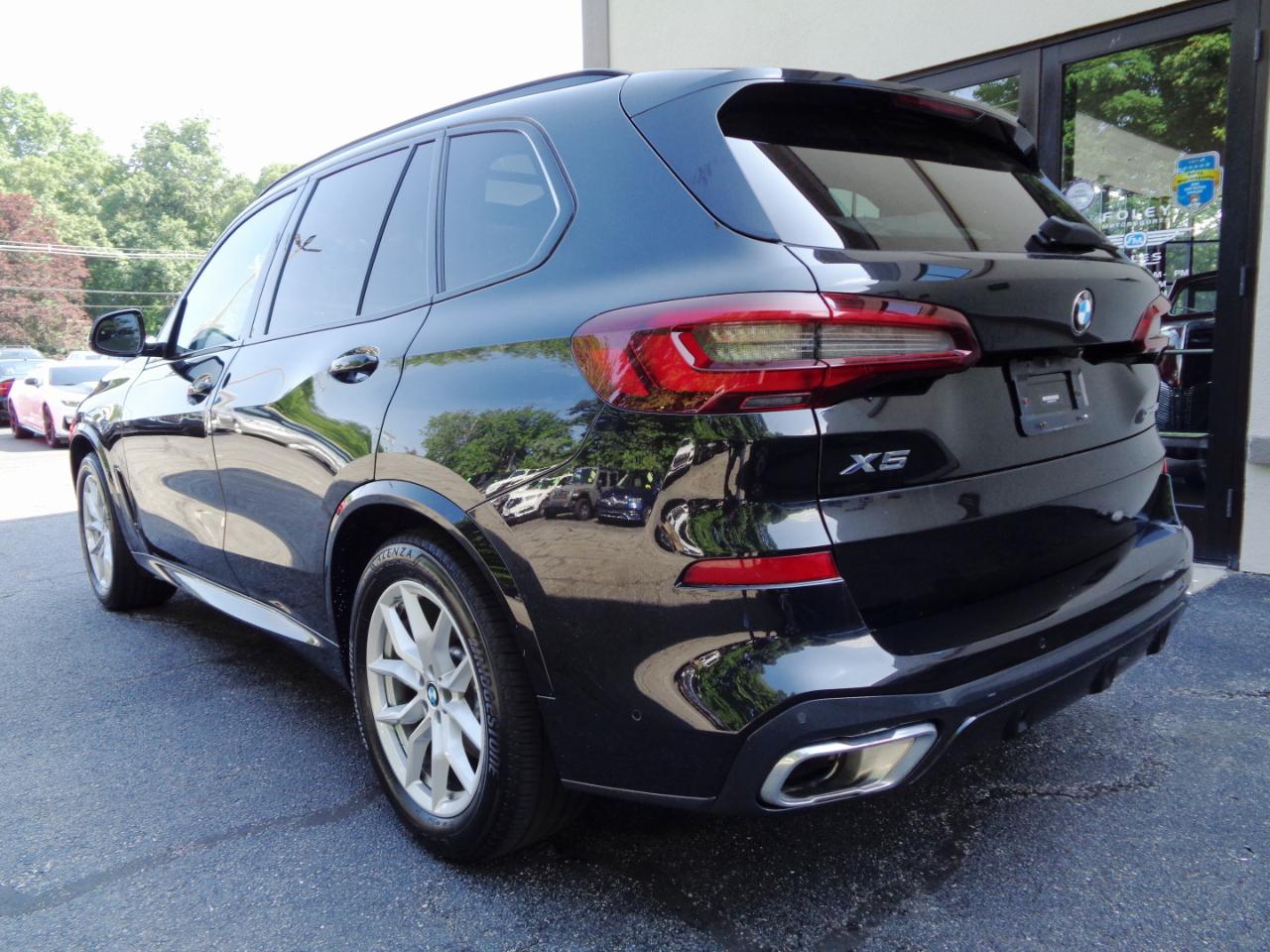 BMW X5 xDrive40i Sports Activity Vehicle 2022