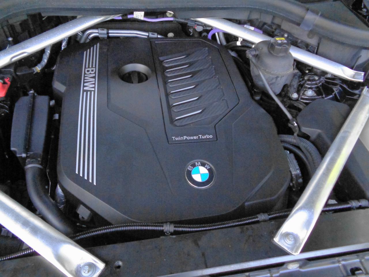 BMW X5 xDrive40i Sports Activity Vehicle 2022