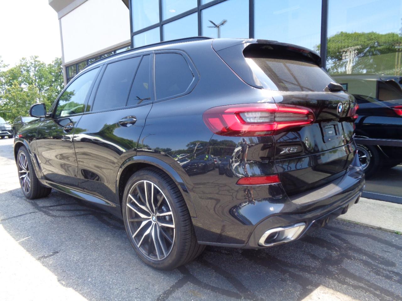 BMW X5 xDrive40i Sports Activity Vehicle 2022