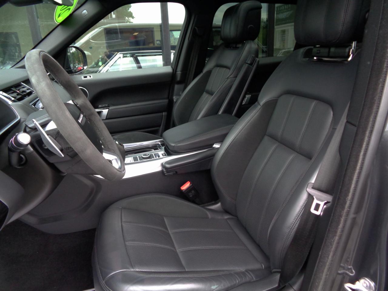 Land Rover Range Rover Sport Turbo i6 MHEV HST 2022