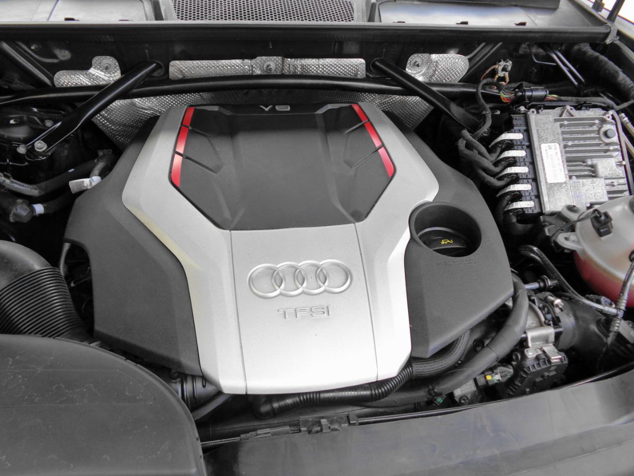 Audi SQ5 Premium Plus 3.0 TFSI quattro 2021