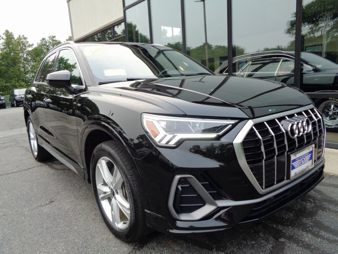 Audi Q3 S line Premium 45 TFSI quattro 2023