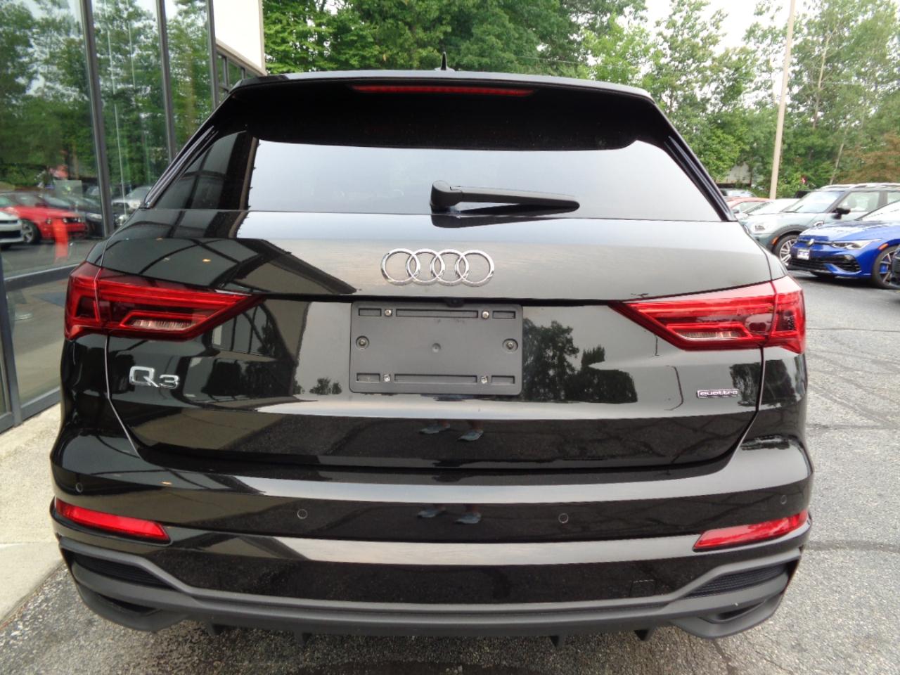 Audi Q3 S line Premium 45 TFSI quattro 2023