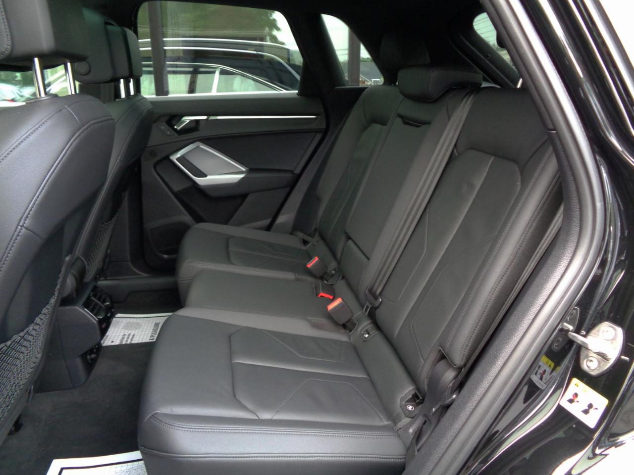 Audi Q3 S line Premium 45 TFSI quattro 2023