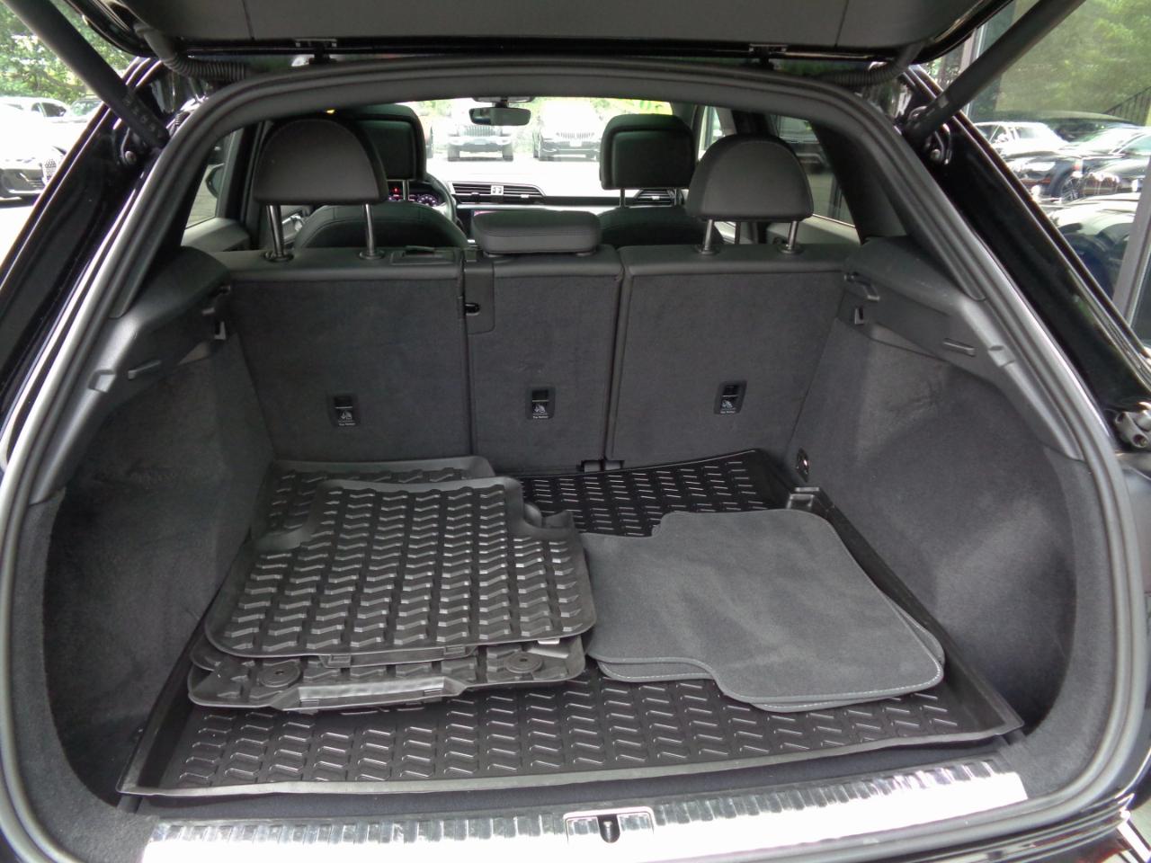 Audi Q3 S line Premium 45 TFSI quattro 2023