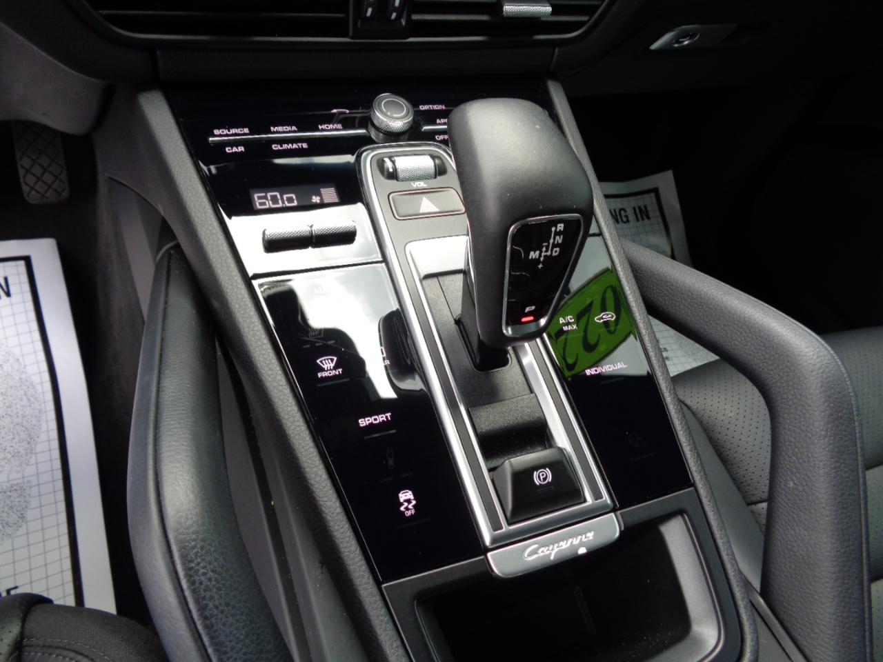 Porsche Cayenne AWD 2022