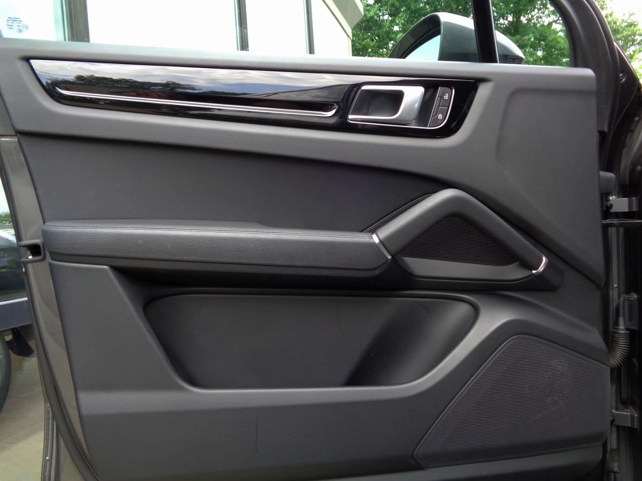Porsche Cayenne AWD 2022