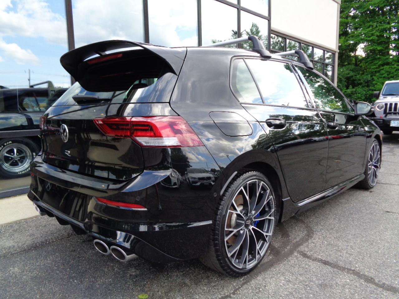 Volkswagen Golf R 2.0T DSG 2025