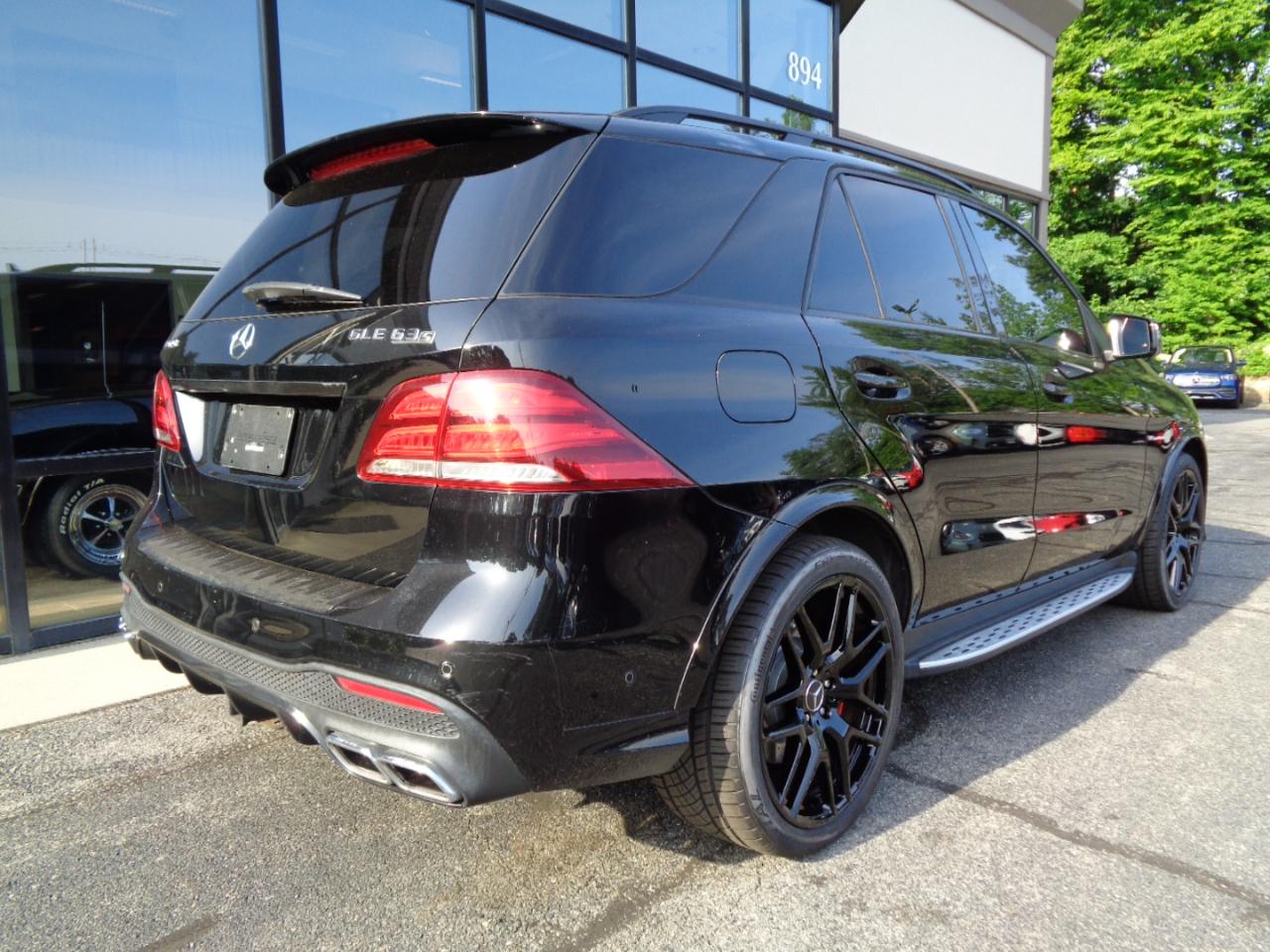 Mercedes-Benz GLE AMG GLE 63 S 4MATIC SUV 2017