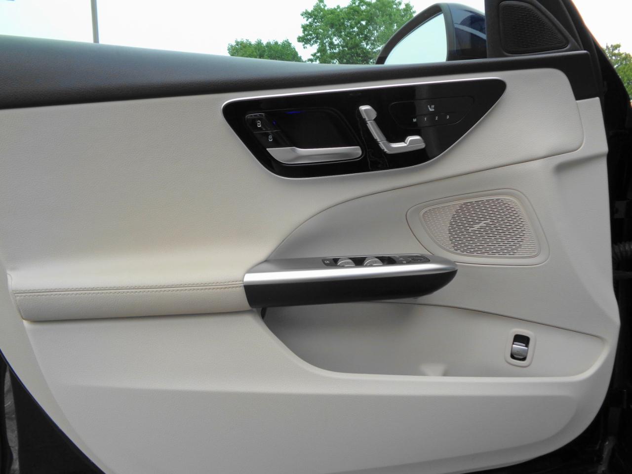 Mercedes-Benz C-Class C 300 4MATIC Sedan 2023
