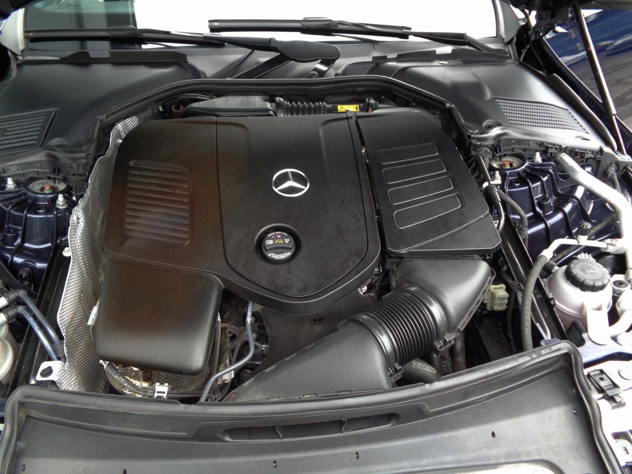 Mercedes-Benz C-Class C 300 4MATIC Sedan 2023