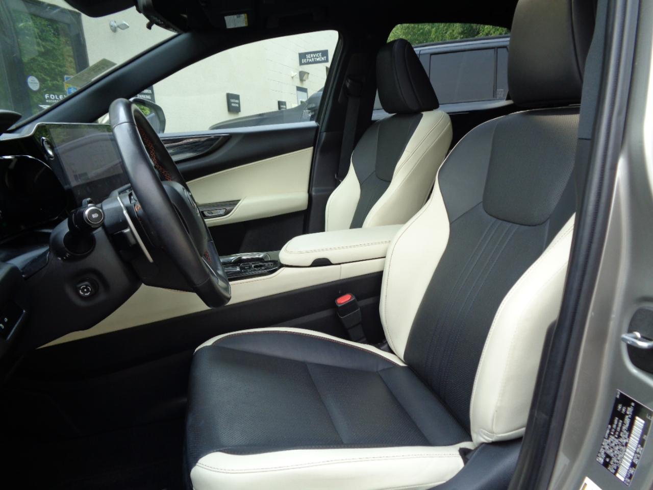 Lexus NX NX 350h Premium AWD 2024