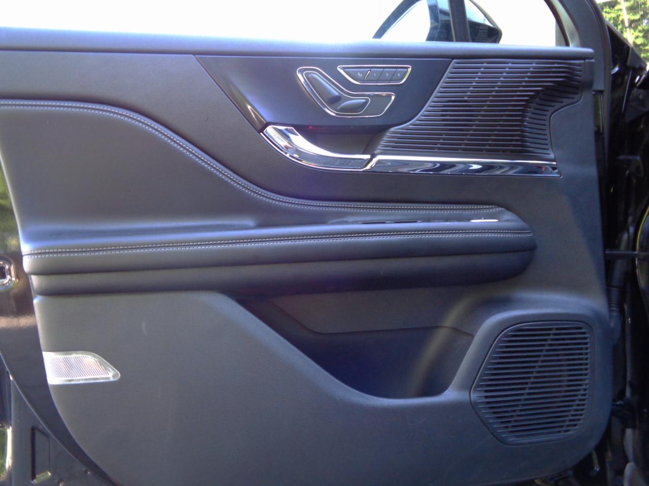 Lincoln Corsair Reserve AWD 2022