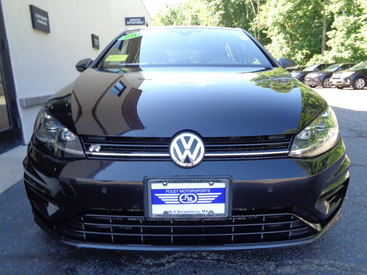 Volkswagen Golf R 2.0T Manual w/DCC/Nav 2019