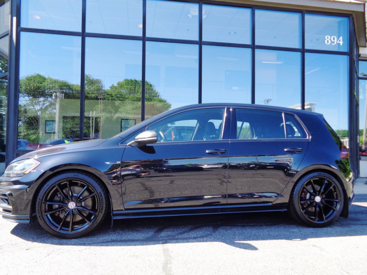 Volkswagen Golf R 2.0T Manual w/DCC/Nav 2019