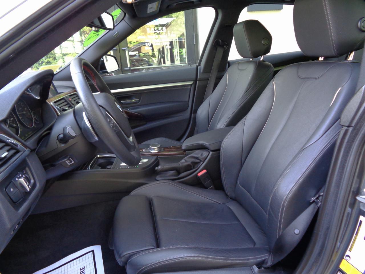BMW 3 Series 330i xDrive Gran Turismo 2019