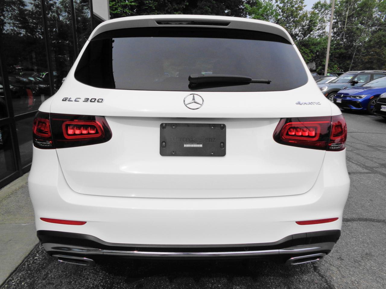 Mercedes-Benz GLC GLC 300 4MATIC SUV 2021