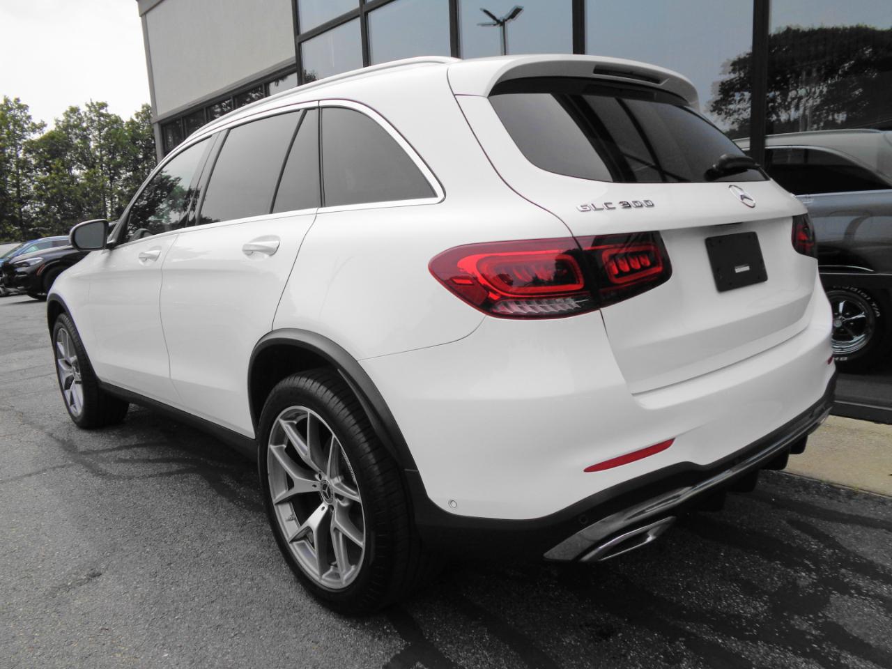 Mercedes-Benz GLC GLC 300 4MATIC SUV 2021