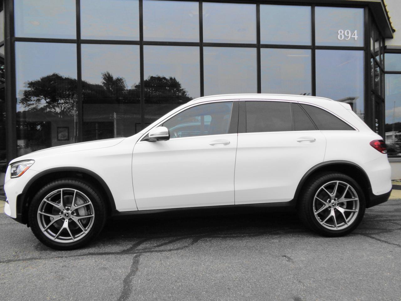 Mercedes-Benz GLC GLC 300 4MATIC SUV 2021