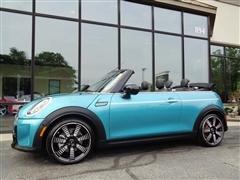 2024 MINI Convertible 