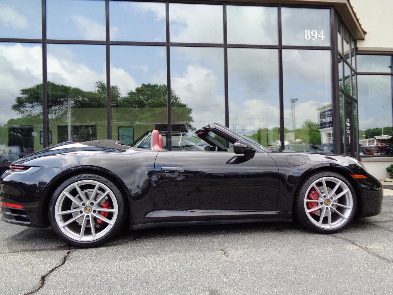 Porsche 911 Carrera Cabriolet 2021
